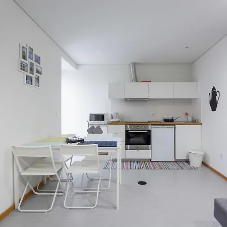 S. Thome Apts オヴァール