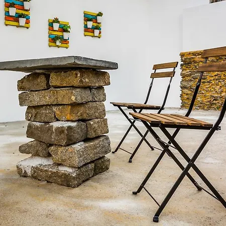 アパート S. Thome Apts オヴァール